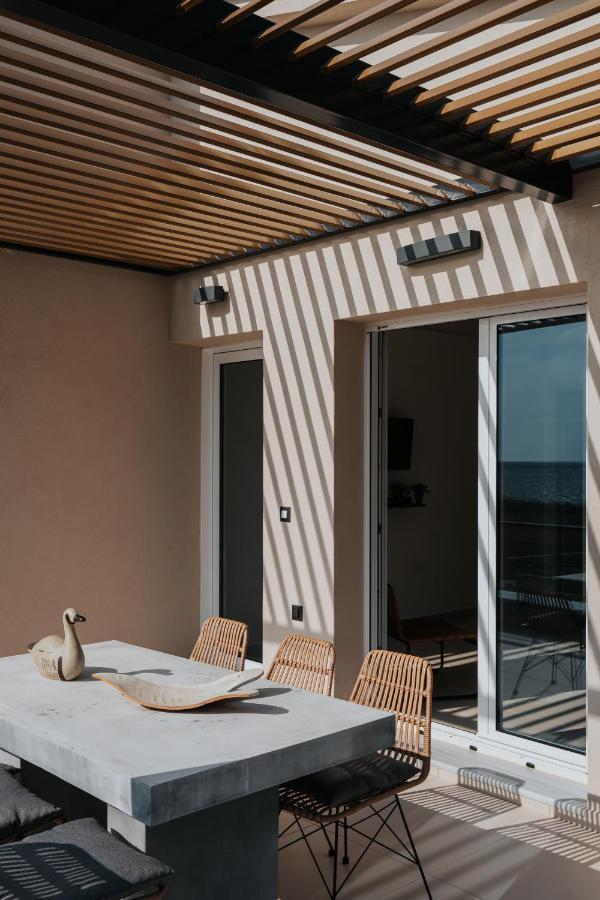 Ponte Suites Andírrion Dış mekan fotoğraf