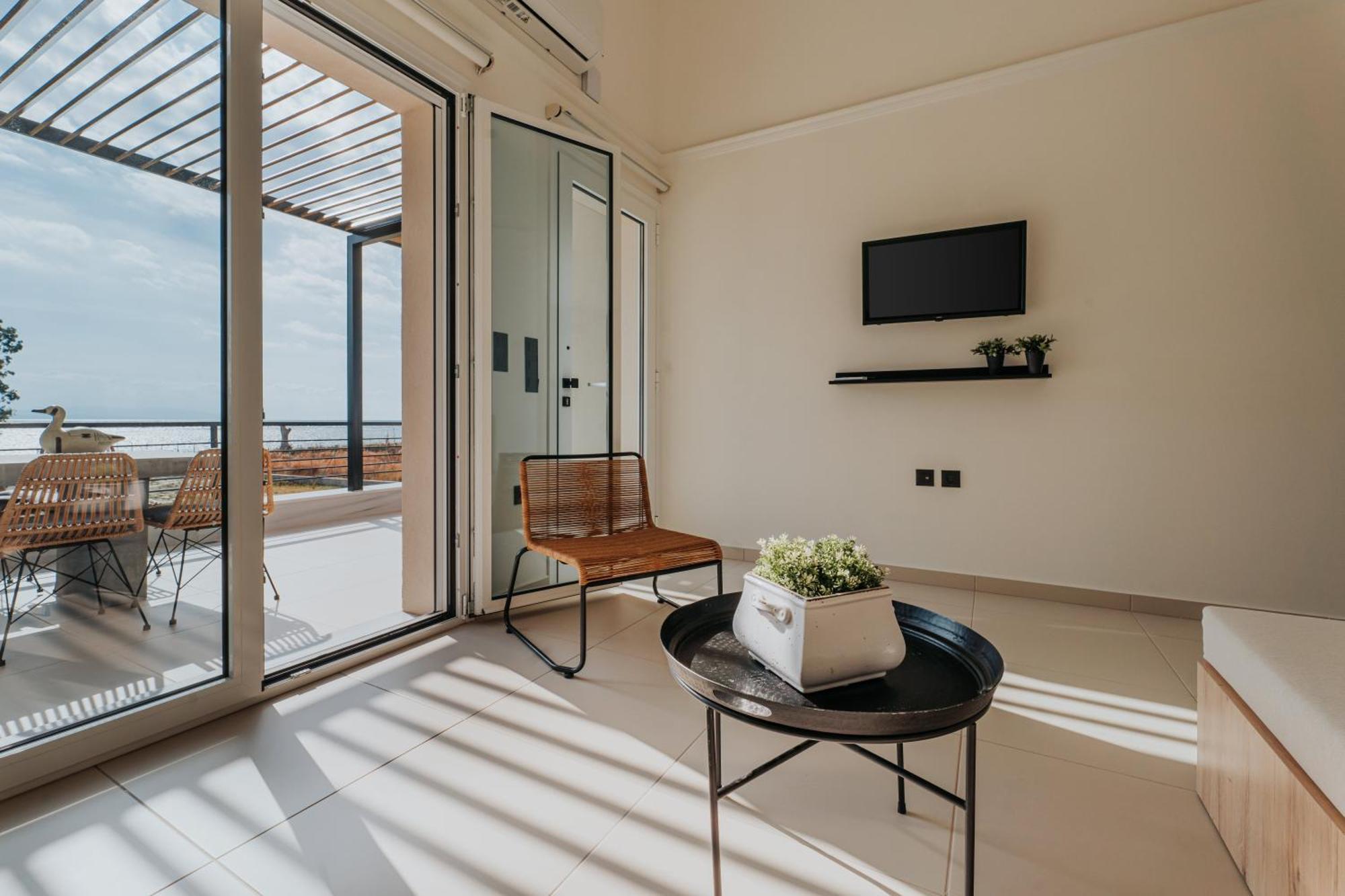 Ponte Suites Andírrion Dış mekan fotoğraf