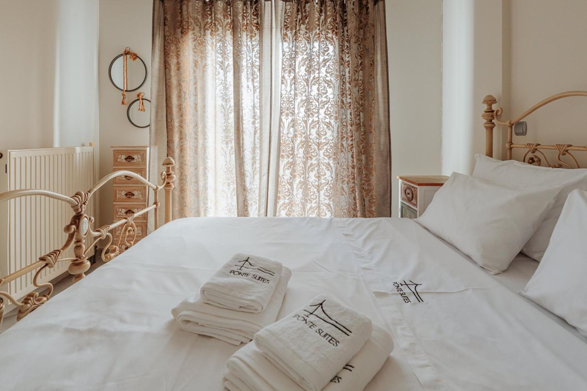 Ponte Suites Andírrion Dış mekan fotoğraf