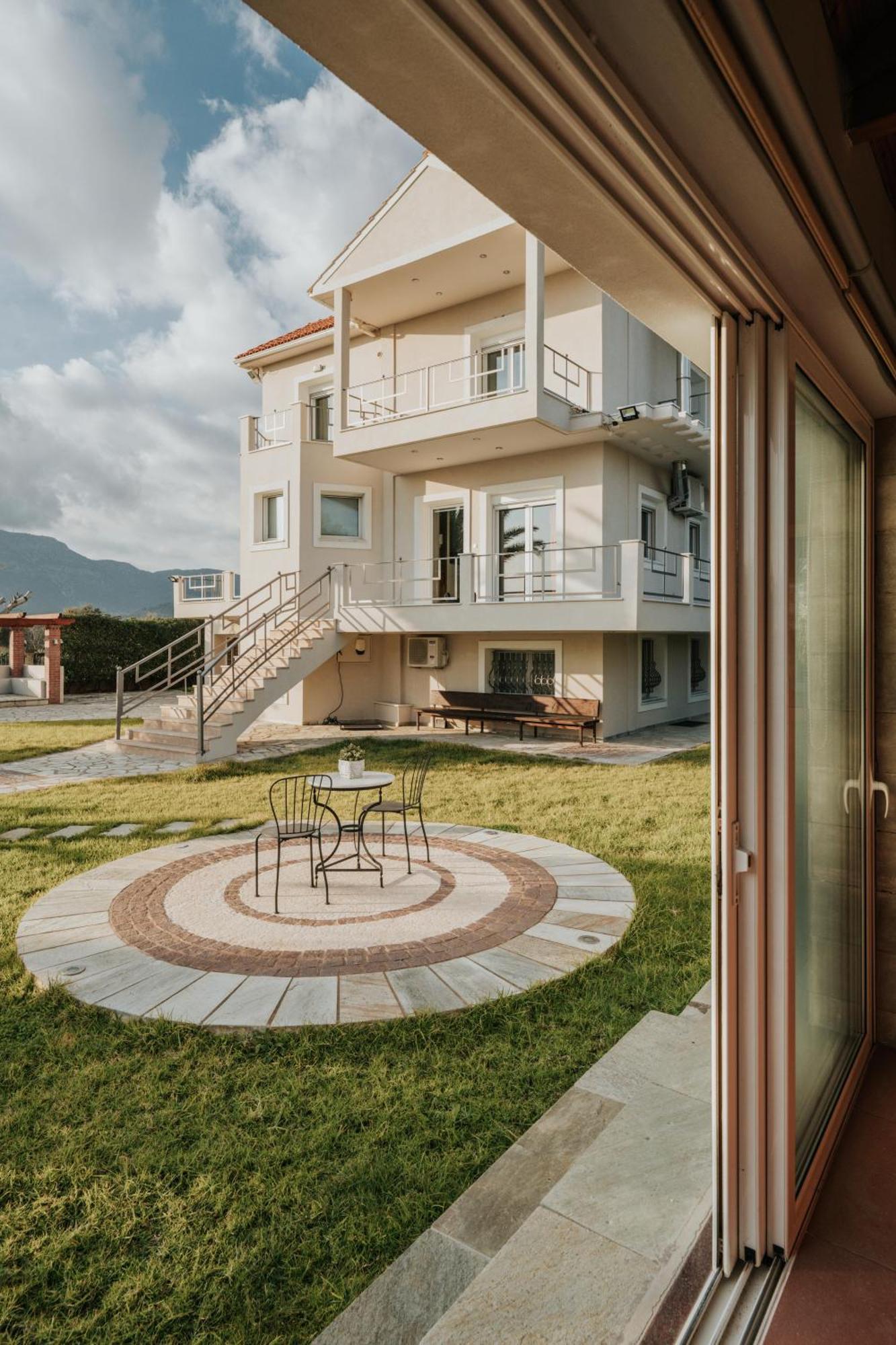 Ponte Suites Andírrion Dış mekan fotoğraf